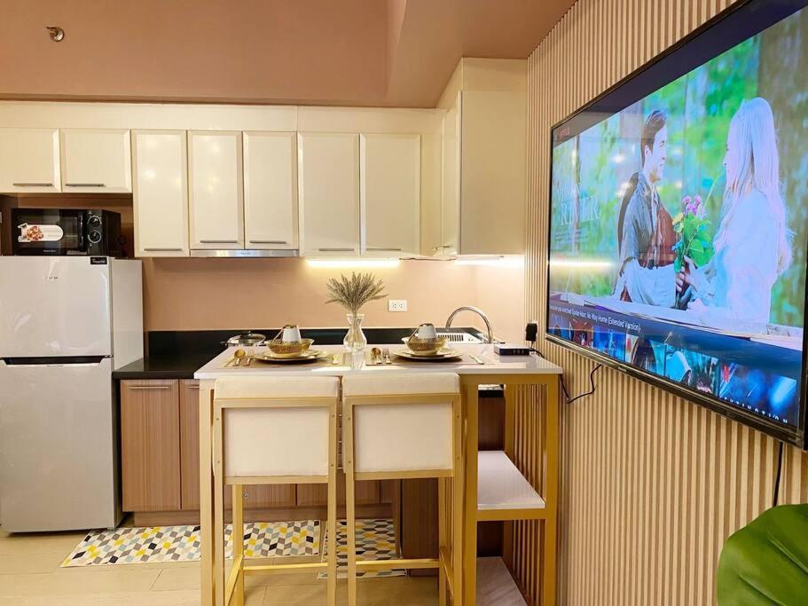 Royal Linked To Venice With 200mbps Wi-fi * Manila