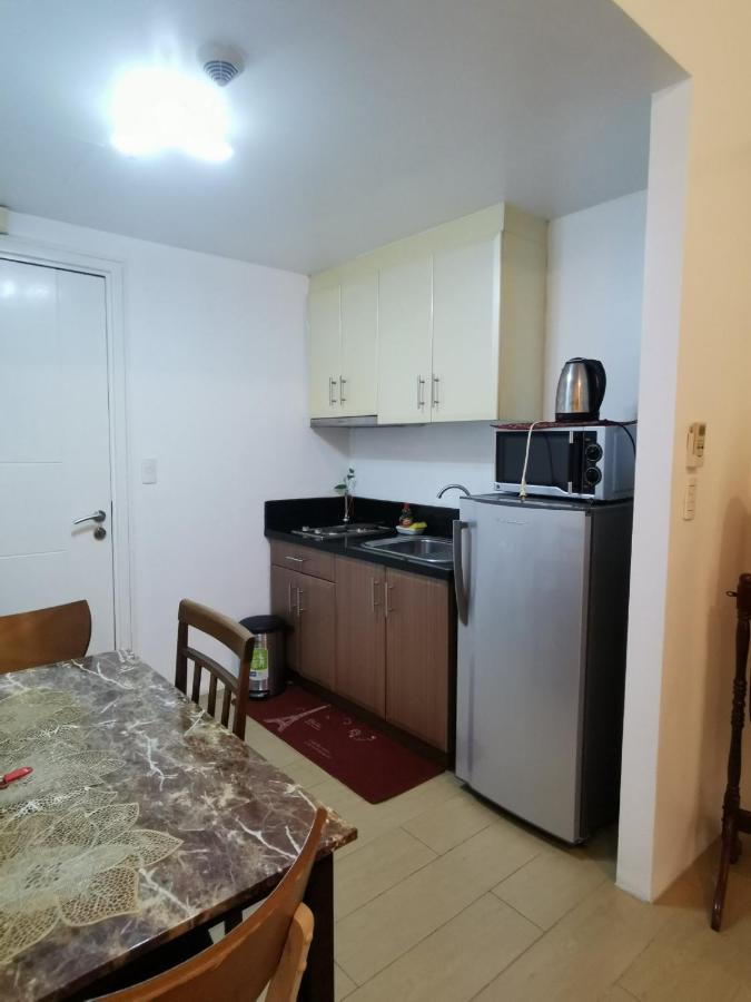 Apartment Staycation @150 Newport Pasay Manila