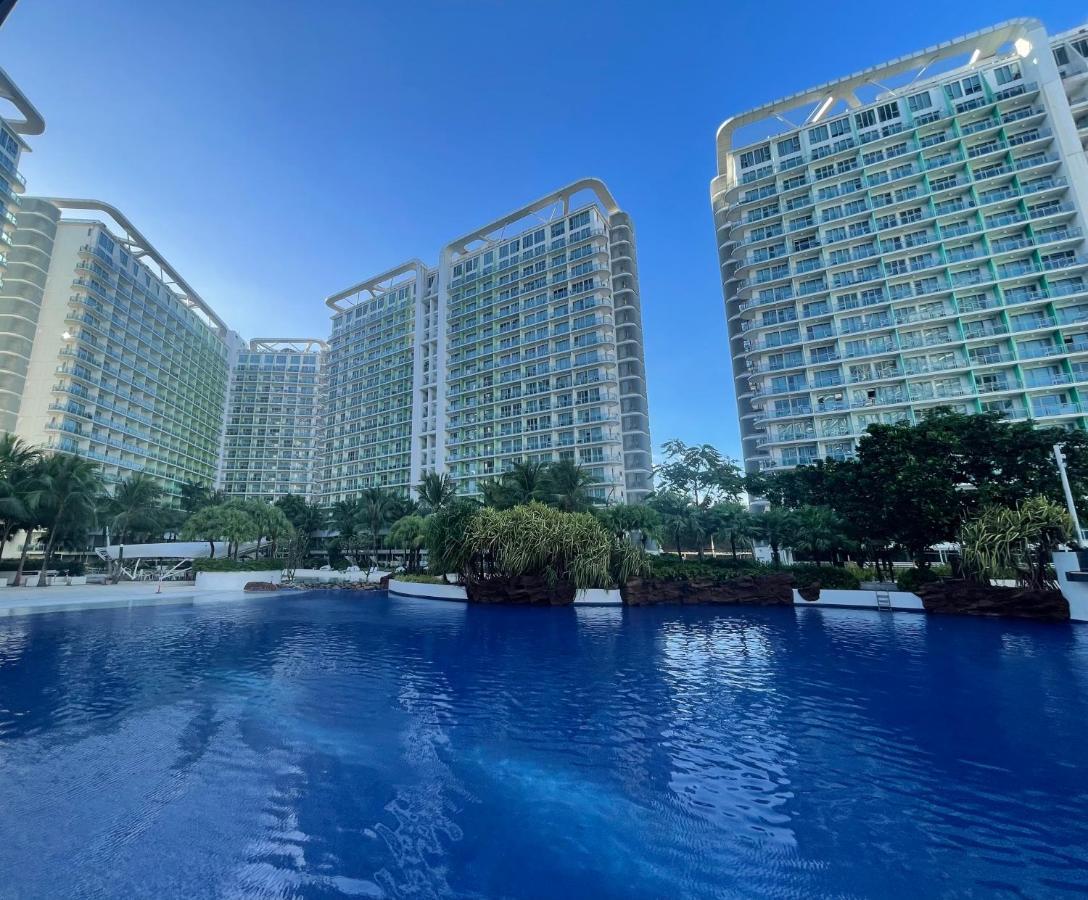 Azure Staycation Near Naia *