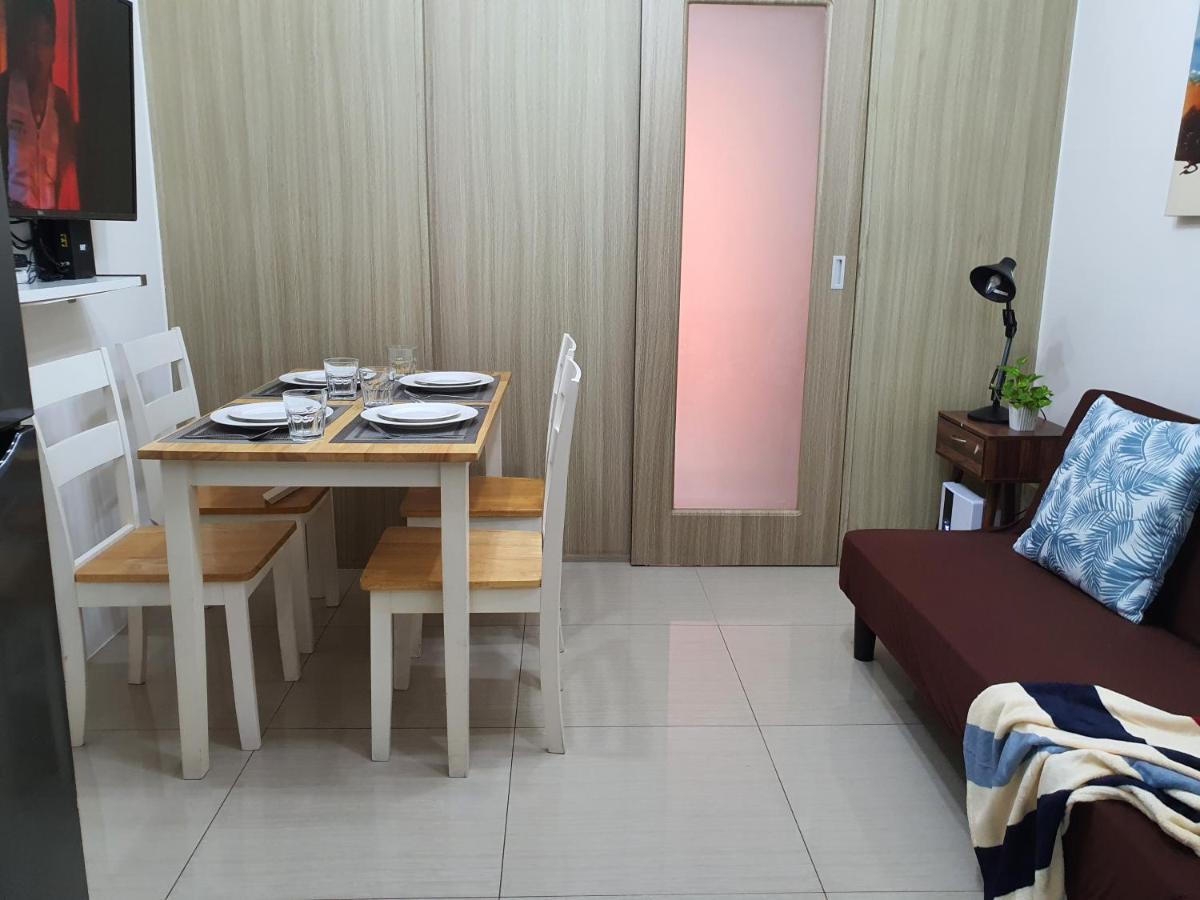 At Last, 1 Bedroom Pool View With Balcony *