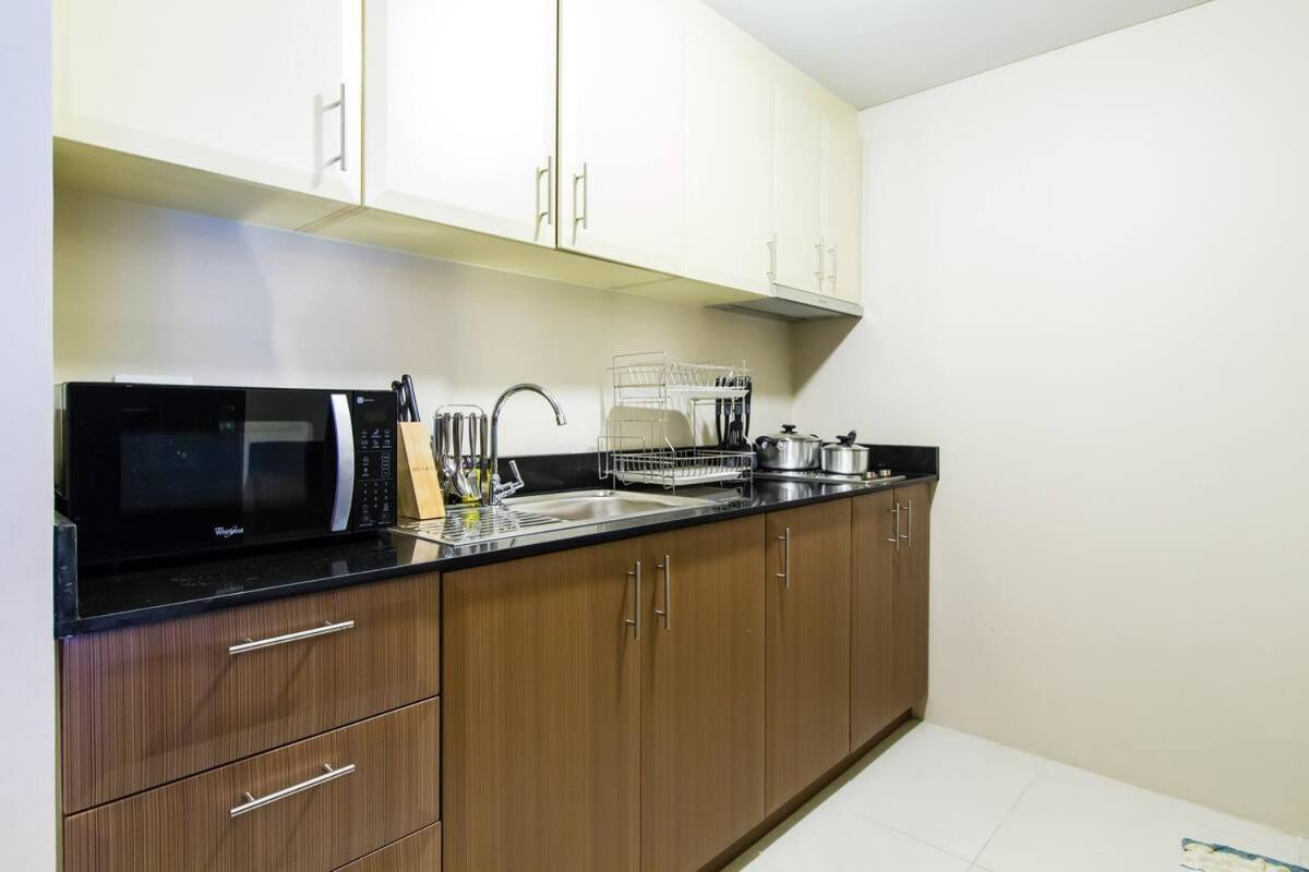 2 Bedroom Near Naia 3 Pasay Apartment Manila