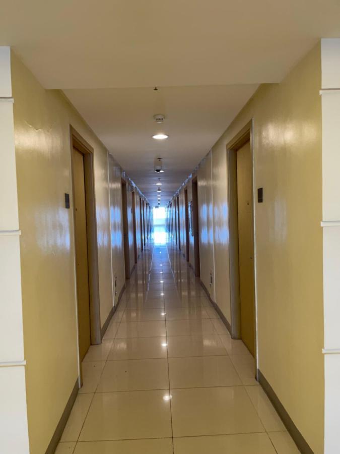 Hel Condotel Near Bgc Taguig,manila Manila