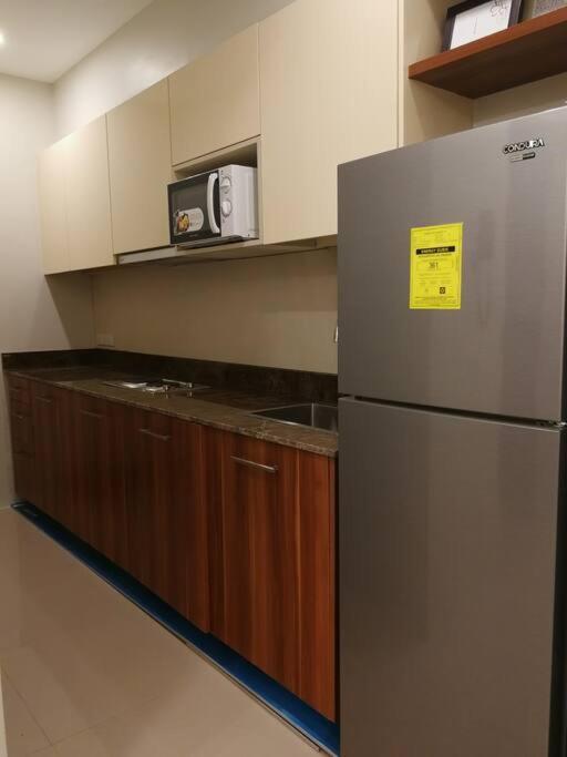 Villa Adria Residences - Emerald Garden - 2 Bedroom Unit For 4 Person Manila