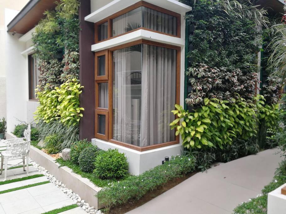 Adria Residences - Emerald Garden - 2 Bedroom Unit For 4 Person Manila