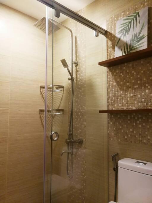 Villa Adria Residences - Emerald Garden - 2 Bedroom Unit For 4 Person Manila