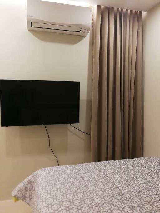 Villa Adria Residences - Emerald Garden - 2 Bedroom Unit For 4 Person