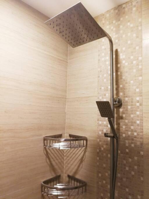Adria Residences - Emerald Garden - 2 Bedroom Unit For 4 Person Villa Manila