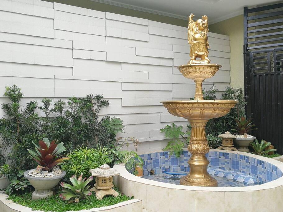 Adria Residences - Emerald Garden - 2 Bedroom Unit For 4 Person * Manila