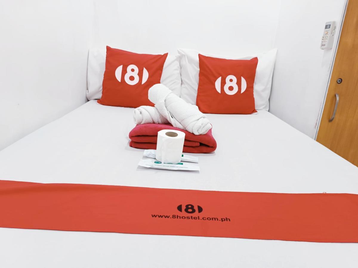 8hostel Hostel
