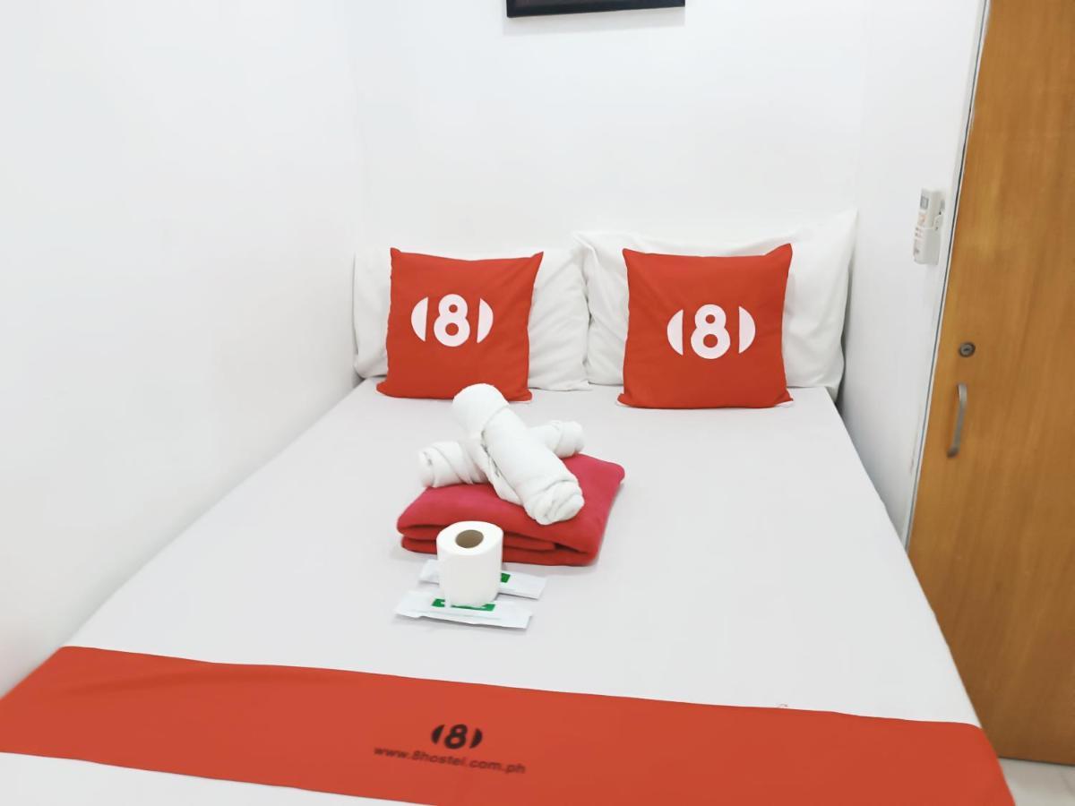 8hostel Hostel