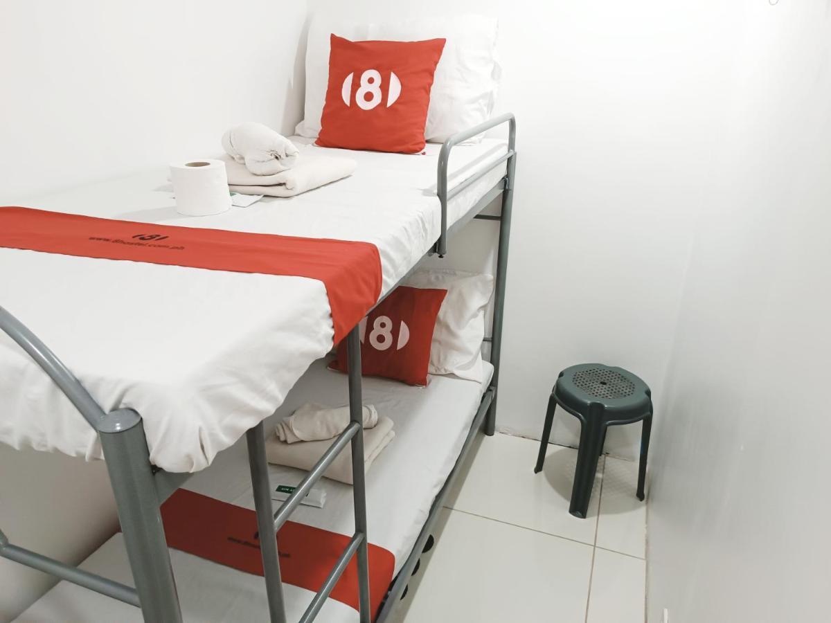 8hostel *