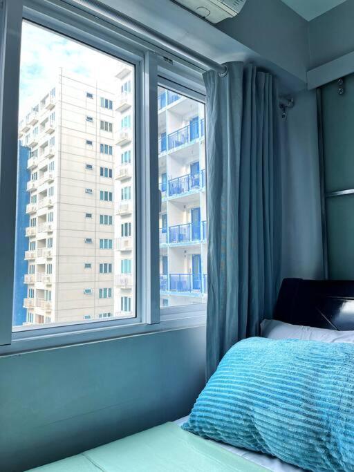 Modern 2-bedroom For 5 Across Moa Apartment *