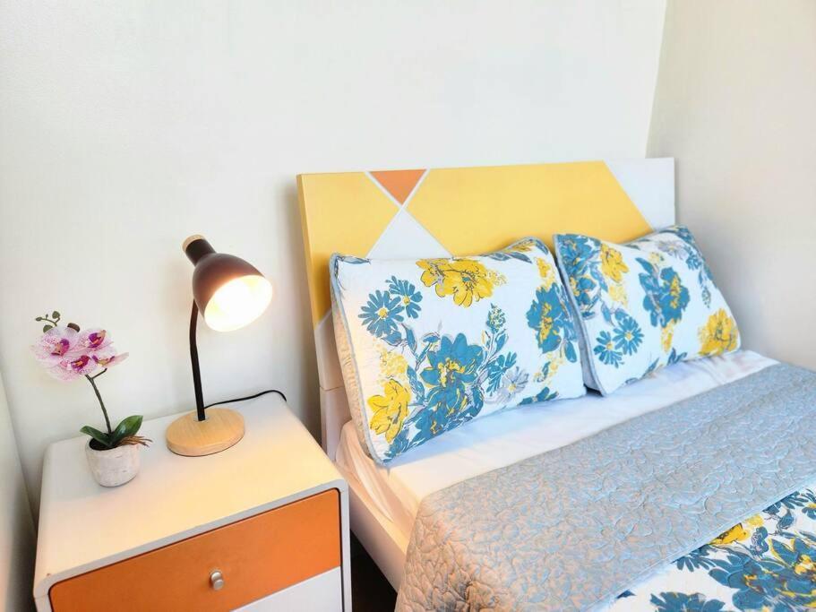 Bgc Fresh & Cozy Near Burgos Circle With Fast Internet Connection Apartment *