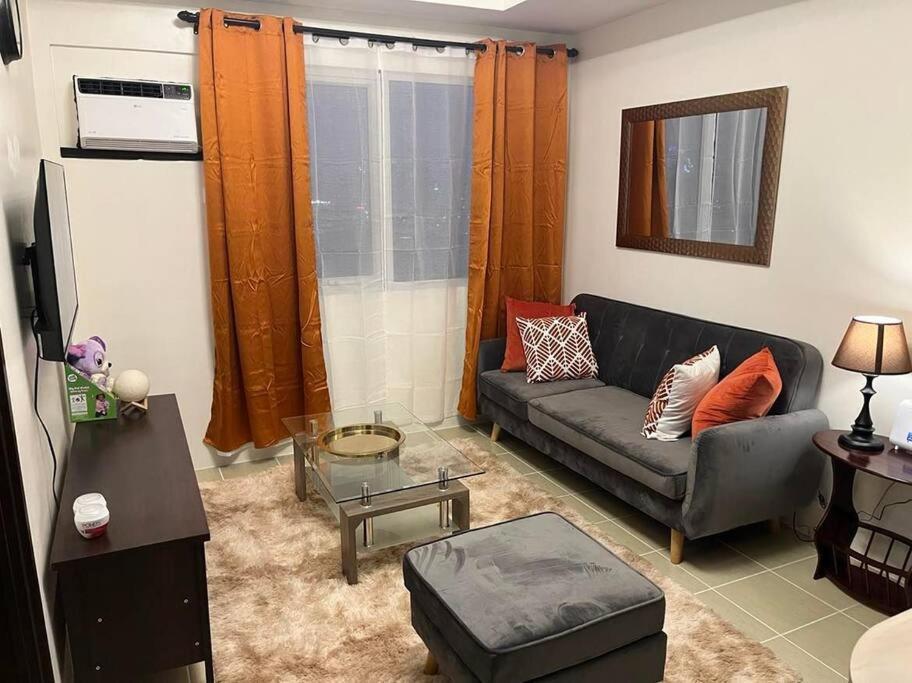 The Journeyman At Covent Garden Sta Mesa Apartamento Manila