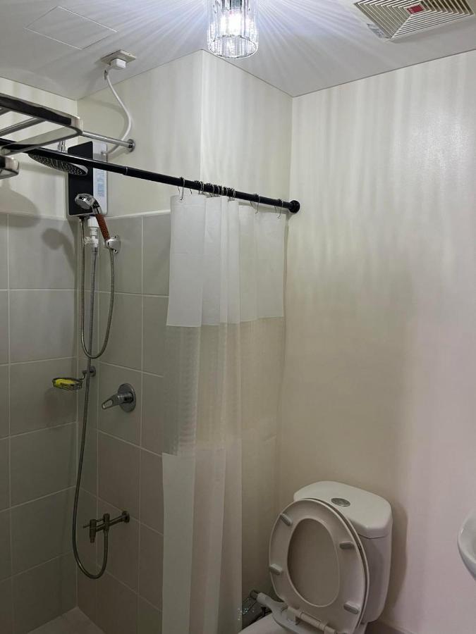 The Journeyman At Covent Garden Sta Mesa Apartamento Manila