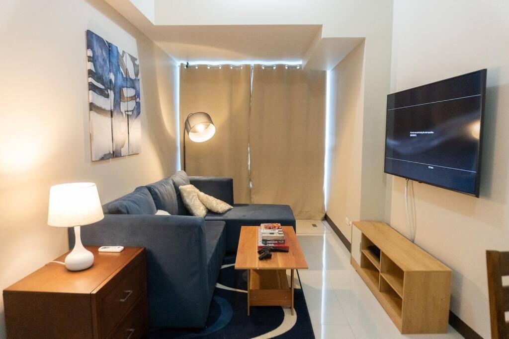 A2j Luxury Uptown 3br Near Uptown Mall