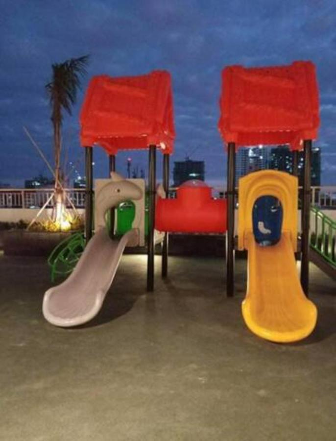 Coast Residences Penthouse With Skyline And Manila Bay View Pasay