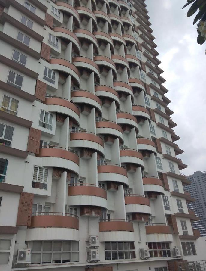 Amazing Views Across Shangrila Mall And Near Megamall Greenfield District