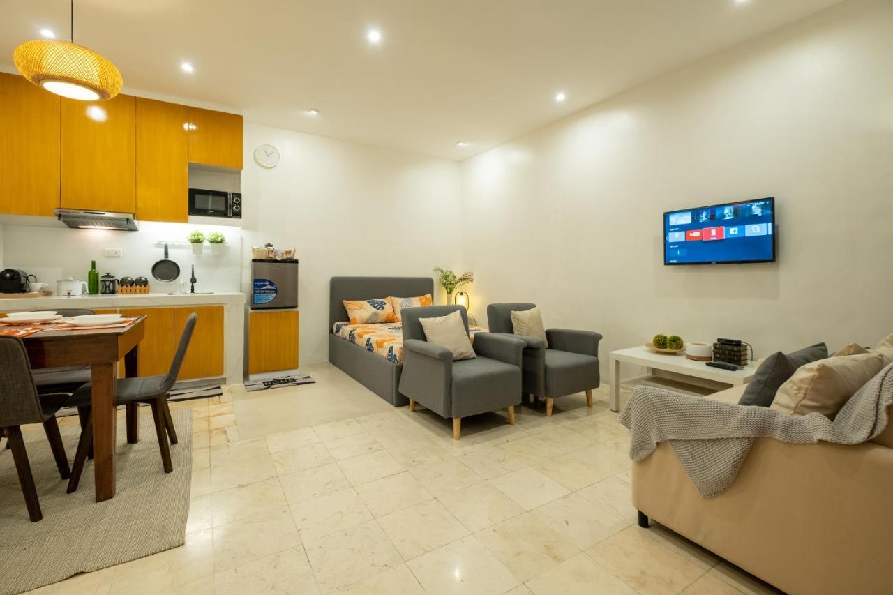The House Of Windsor - Qc Apartment *