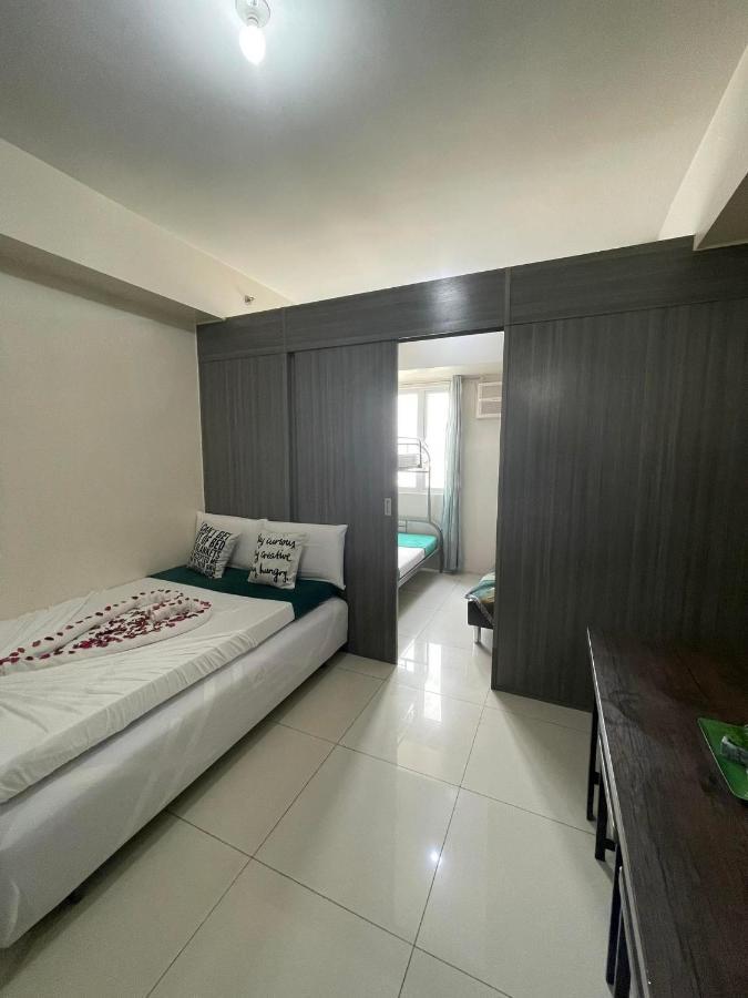 Stays At Residences 1 Bedroom With Complimentary Breakfast For 2