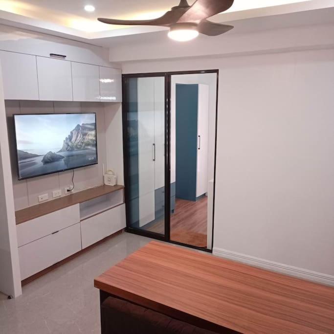 Balai Ni Boss - Cozy Modern 1br In Victoria Sports Tower Apartment Manila