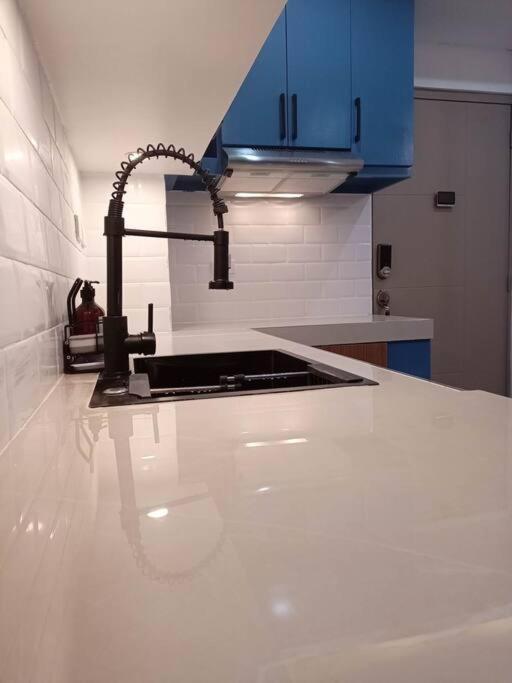 Balai Ni Boss - Cozy Modern 1br In Victoria Sports Tower Apartment *