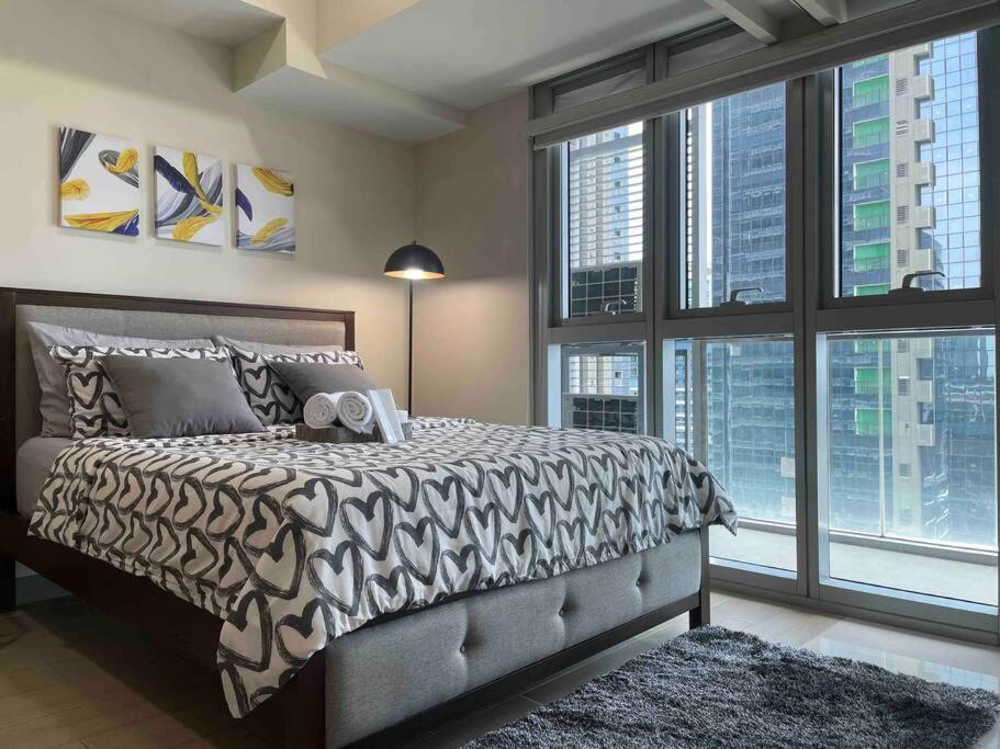 Apartment Luxe 1br W/ Balcony @ Uptown Parksuites *