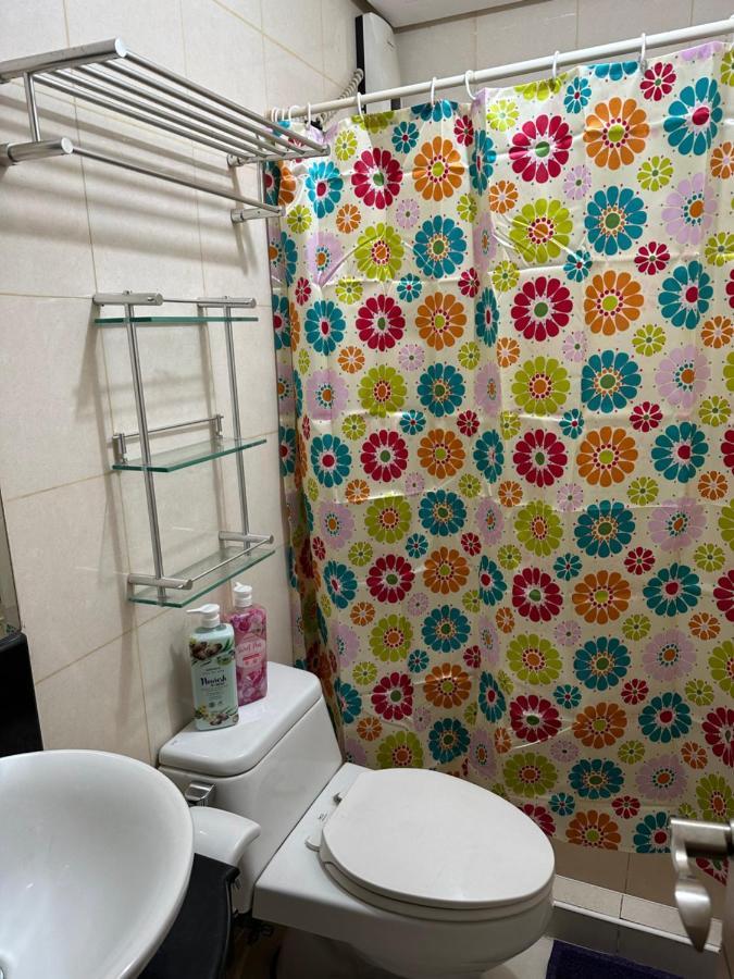 Morgan Residences 1bed With Netflix Near Venice Mall Taguig Apartment Manila