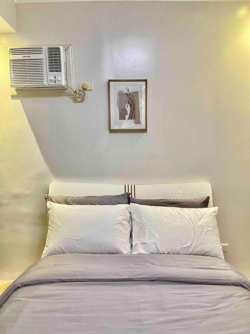 2br New In Bgc *