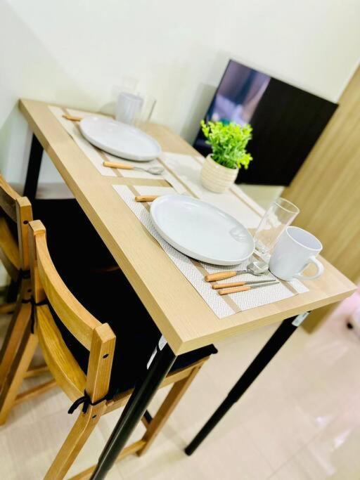 Cozy 1br At Shore 2 With Balcony * Manila