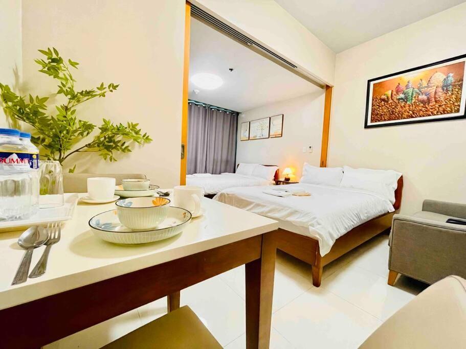 Apartment One Uptown 2-bed 1br W/xbox, Netflix In Bgc *
