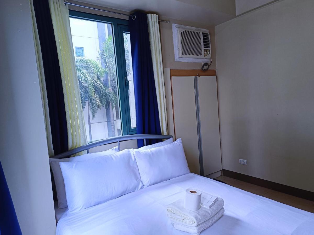 1br At Two Palmtree Across Airport Terminal 3 Apartment Manila