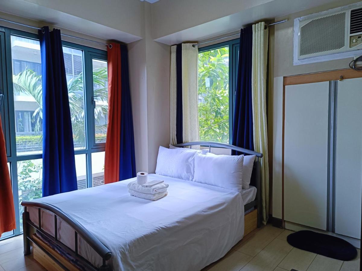 1br At Two Palmtree Across Airport Terminal 3 *