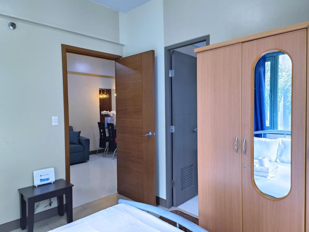 1br At Two Palmtree Across Airport Terminal 3 *