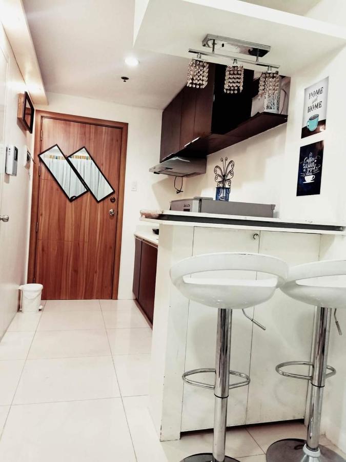Aparthotel Grand Riviera Suites Infront Of Us Embassy - 2Br Manila