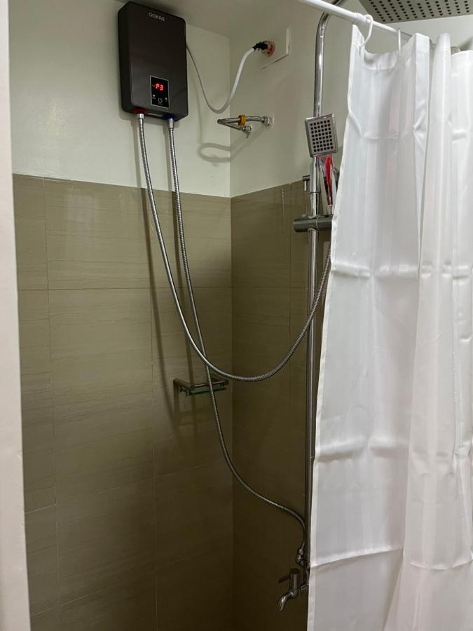 Shore Occupancy 6 Pax Cooking Balcony Netflix Pools Moa Airport Casino Picc马尼拉moa高级酒店公寓 Manila