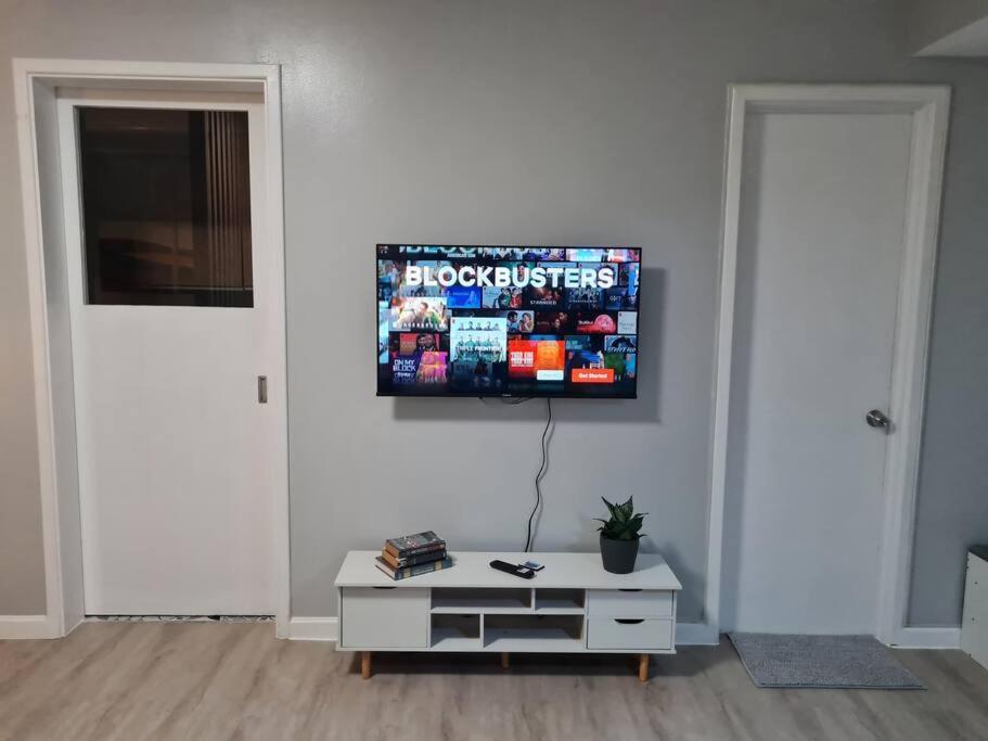 Homey Unit In Bgc - B Soma Nt Manila