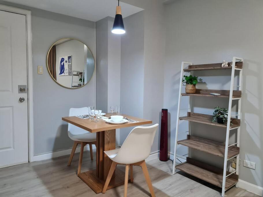 Homey Unit In Bgc - B Soma Nt Apartment Manila