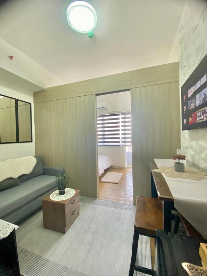Apartment Cozy Place In Taguig With Free Wifi - Near Bgc And Airport