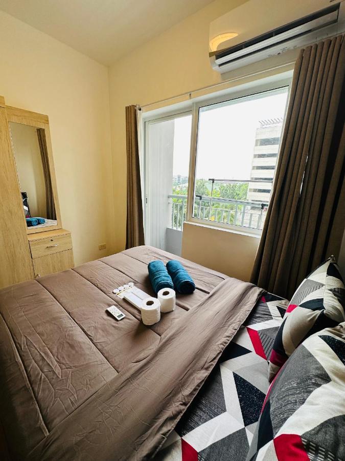 Apartment Taguig 1 Bedroom With Balcony Grace Residences Near Bgc