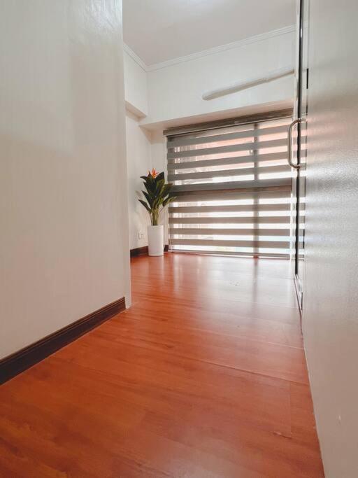2br Spacious Loft In Qc, Short Walk To M Place * Manila