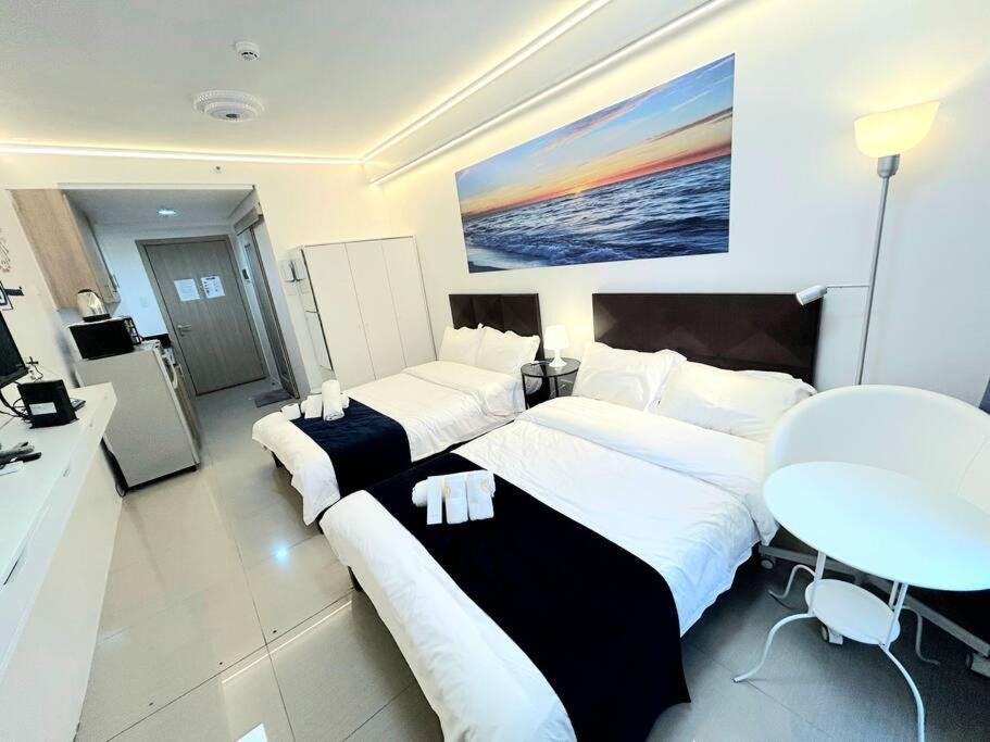 Moa Pasay 1656 Twin Bed Staycation Near Naia Airport Apartment *