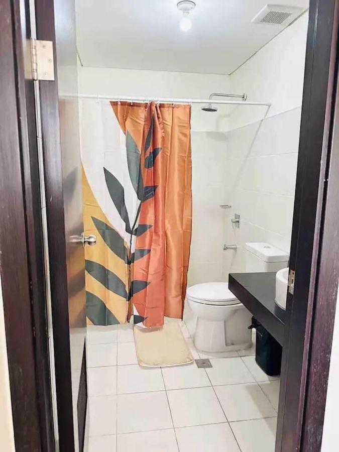 Apartment 3 Bedrooms Access Penthouse Unit *