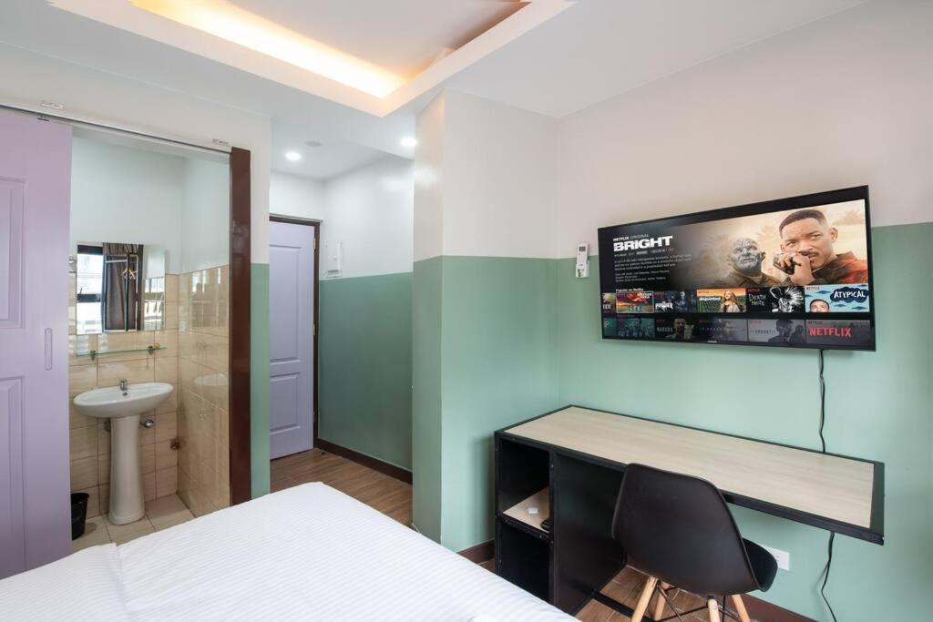 St. Marvin Makati M403 Manila