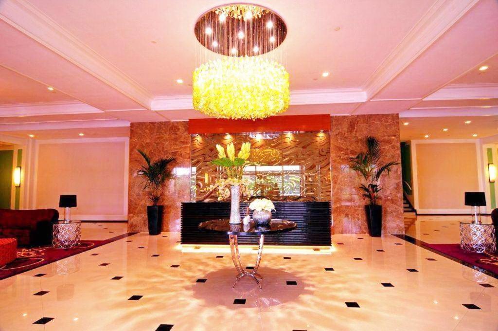 Hotel Stamford Executive Residences Manila