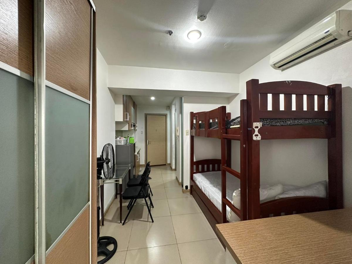 D'university Aparthotel