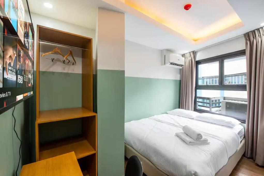 St. Marvin Makati M502 Apartment