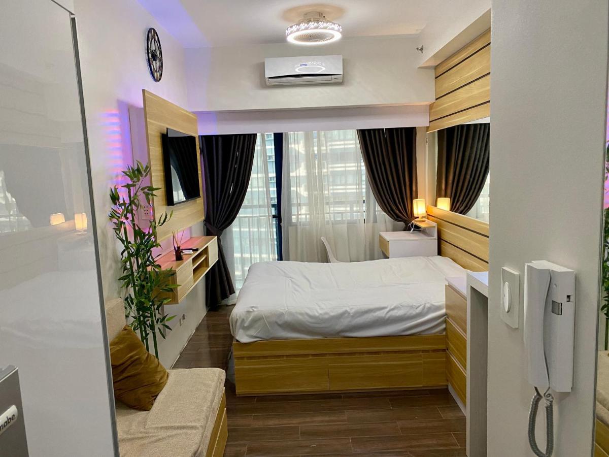 Apartment Woodland Elegance Retreat Symphony Of Artistry With Blazing Fast 300 Mbps Manila