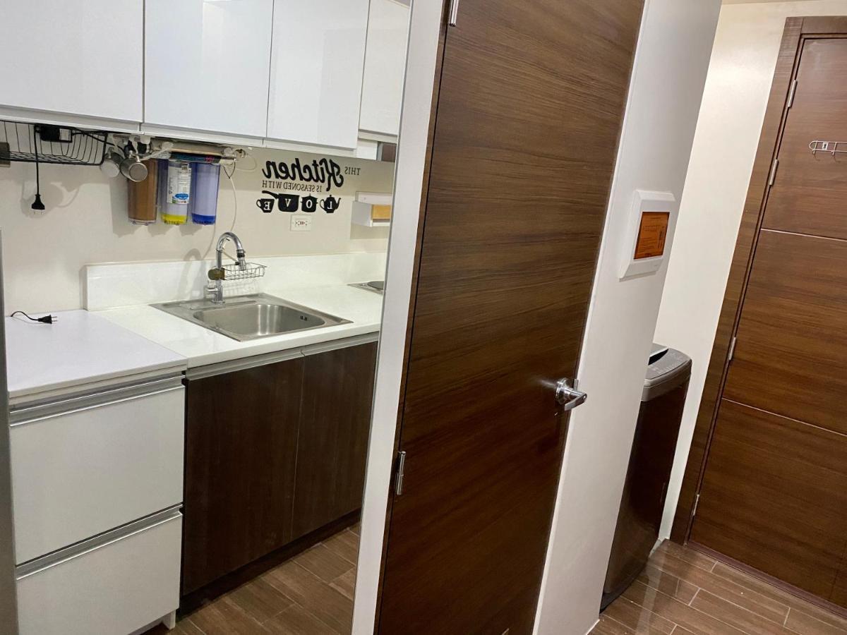 Apartment Woodland Elegance Retreat Symphony Of Artistry With Blazing Fast 300 Mbps *
