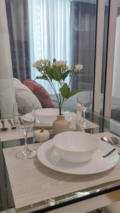 View Balcony In Azure Urban Residences Apartment *